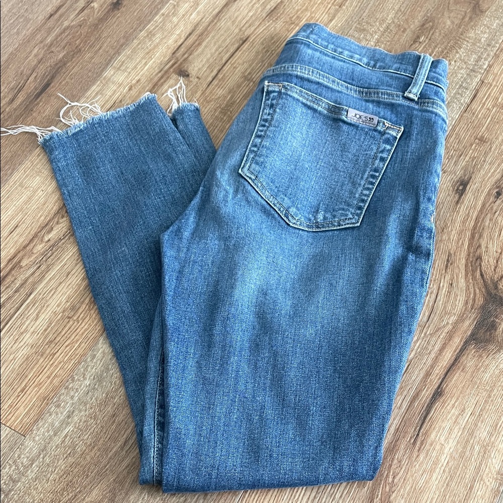 Joe’s Jeans 27